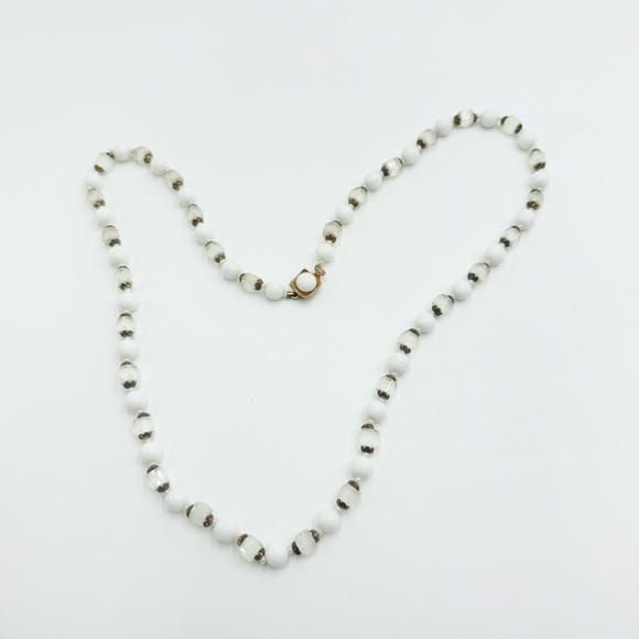 Vintage Long White Milk Glass Beaded Necklace - Picture 4 of 11